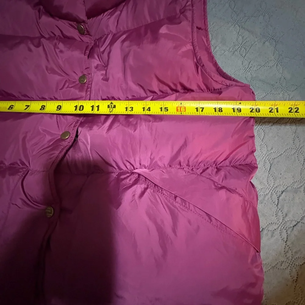 L.L.Bean VTG Y2K goose down puffer vest Raspberry Color Snap Button Sz M